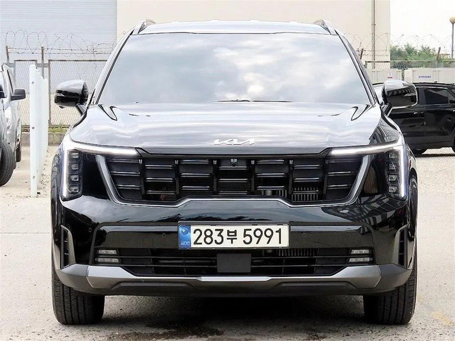 Kia Sorento — фото 1