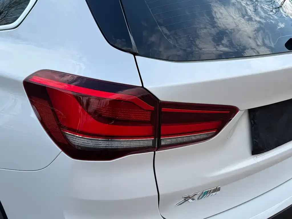 BMW X1 — фото 4