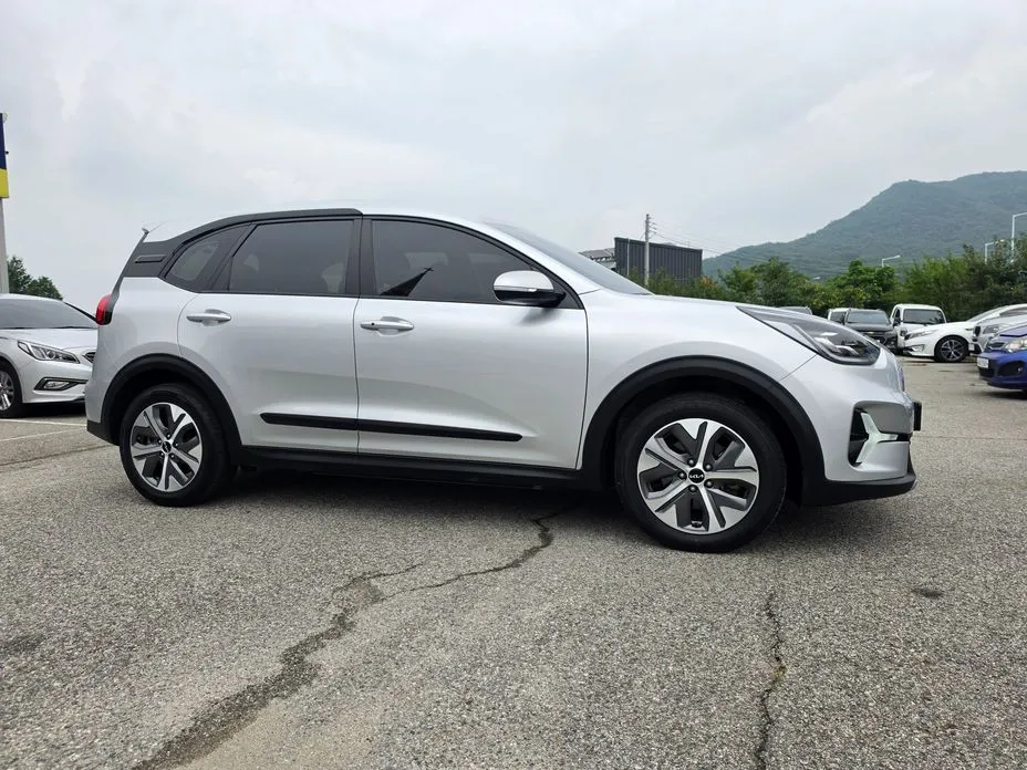 Kia Niro — фото 7