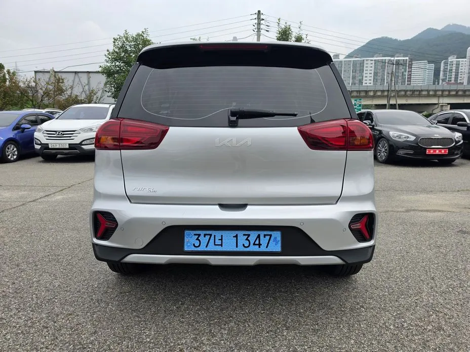 Kia Niro — фото 10