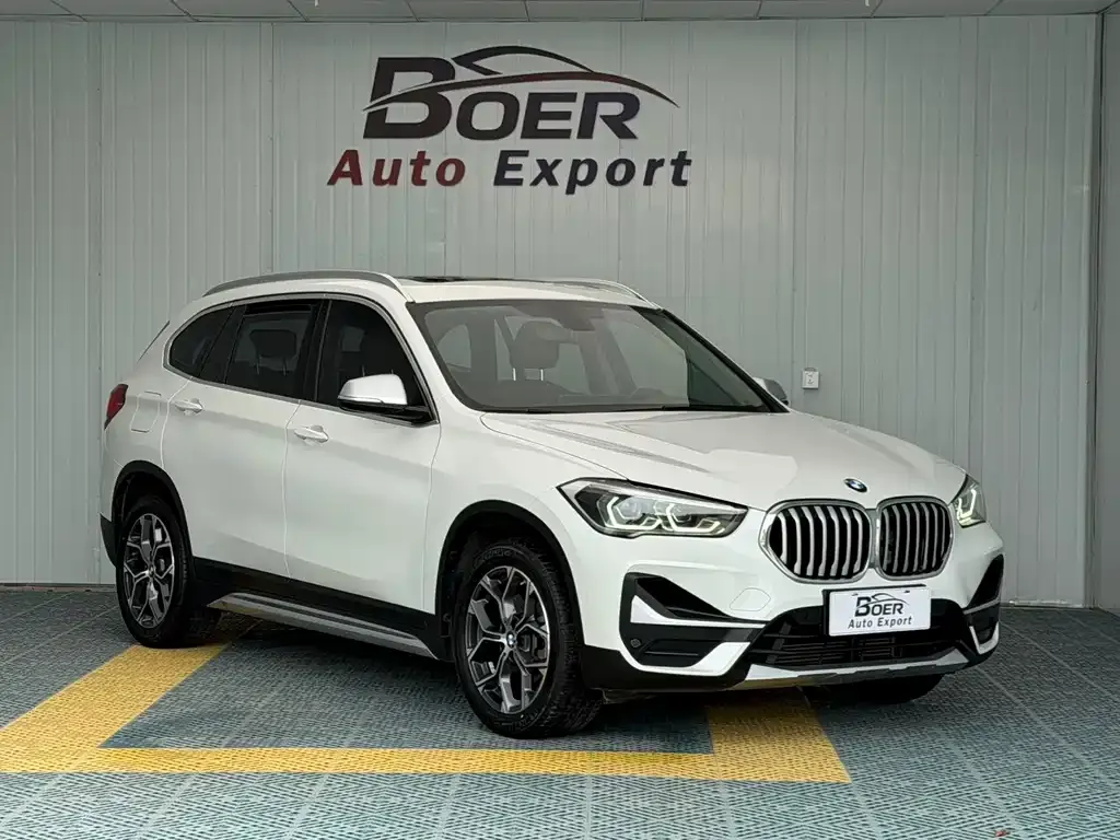 BMW X1 — фото 9