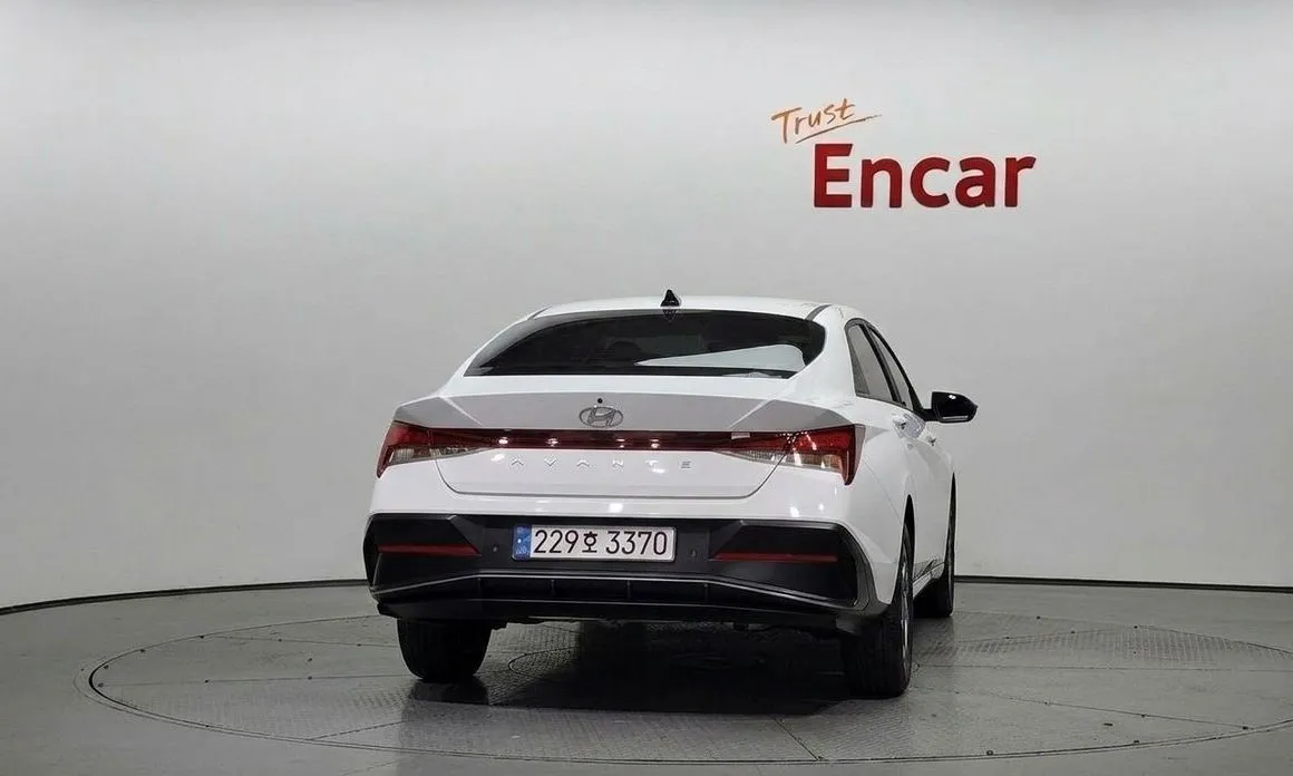 Hyundai AVANTE — фото 6