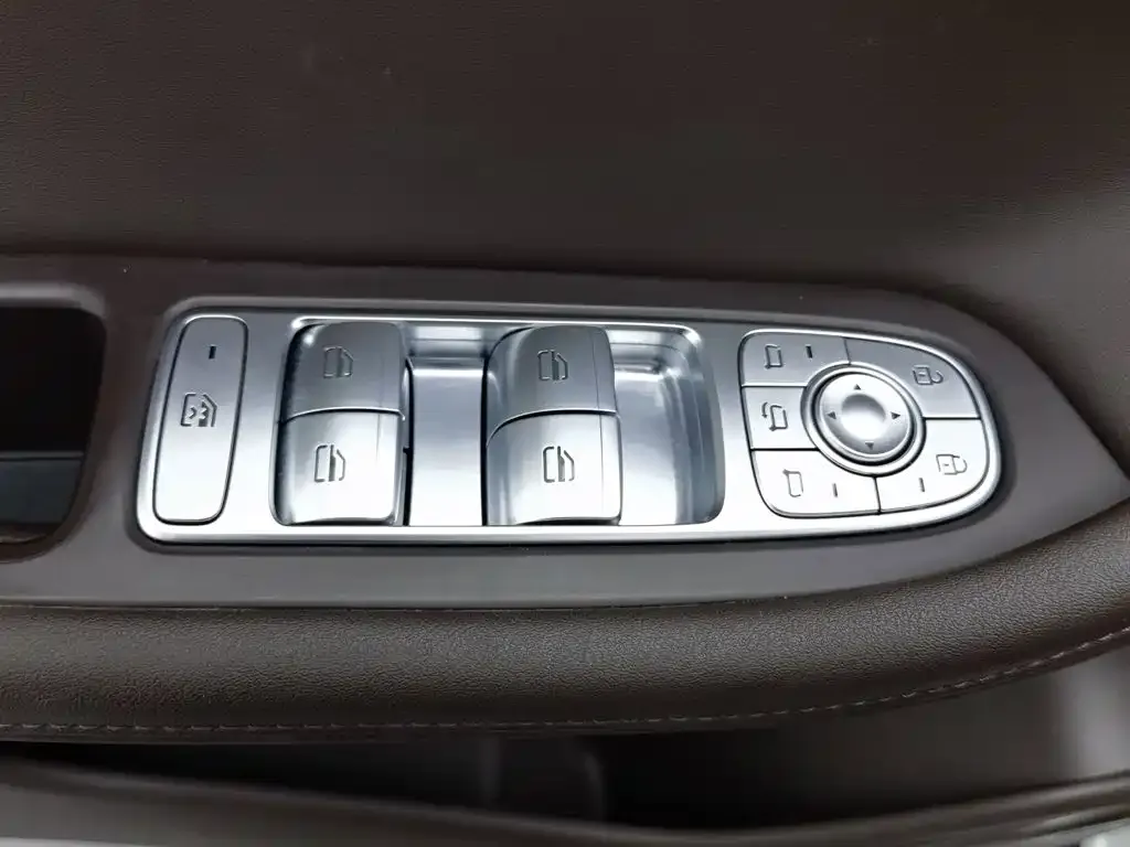 Chery Tiggo 8 PRO — фото 2