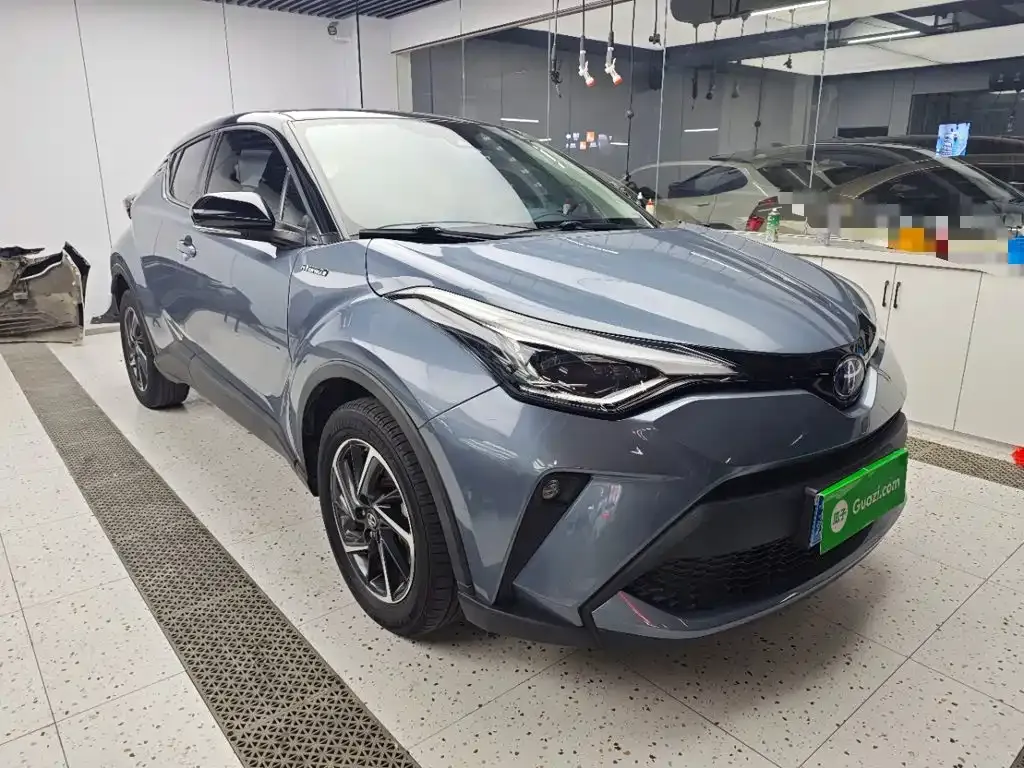 Toyota C-HR — фото 6