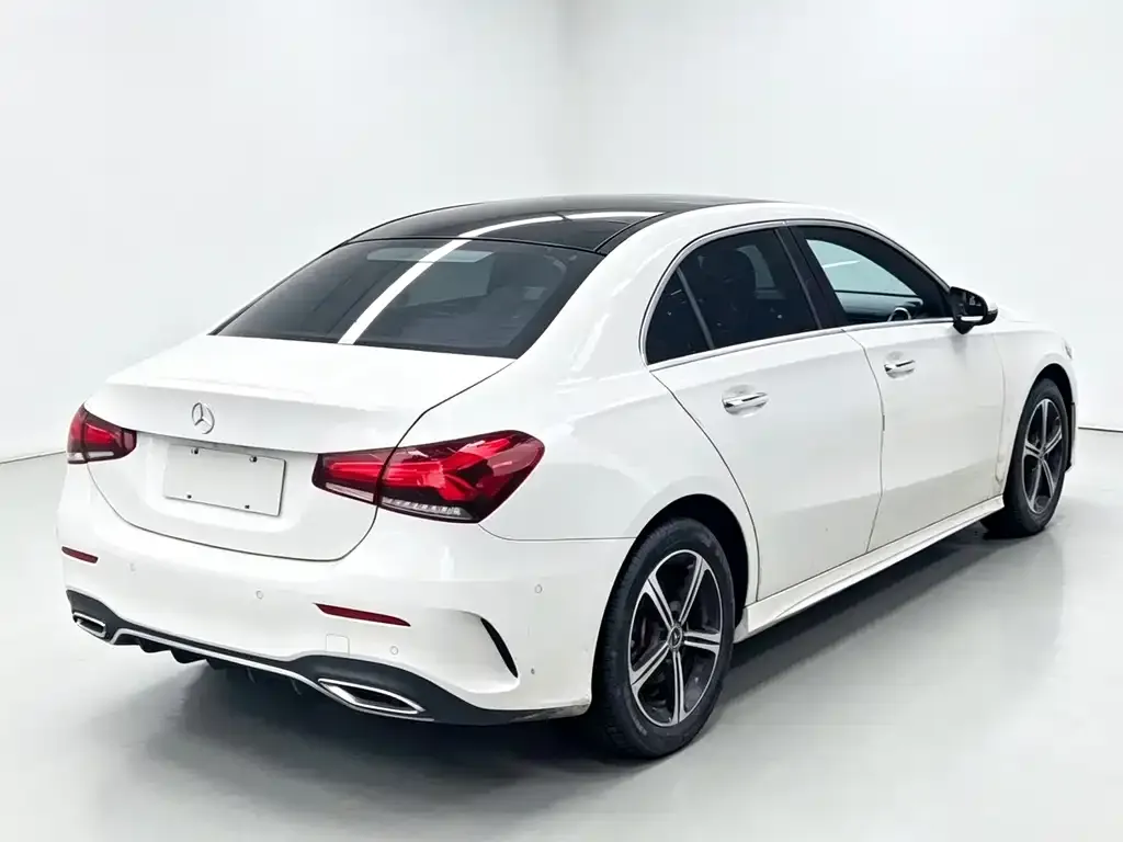 Mercedes-Benz A-Class — фото 7
