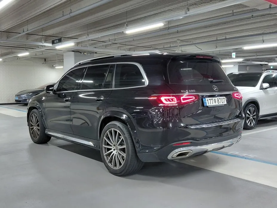 Mercedes-Benz GLS-Class — фото 8