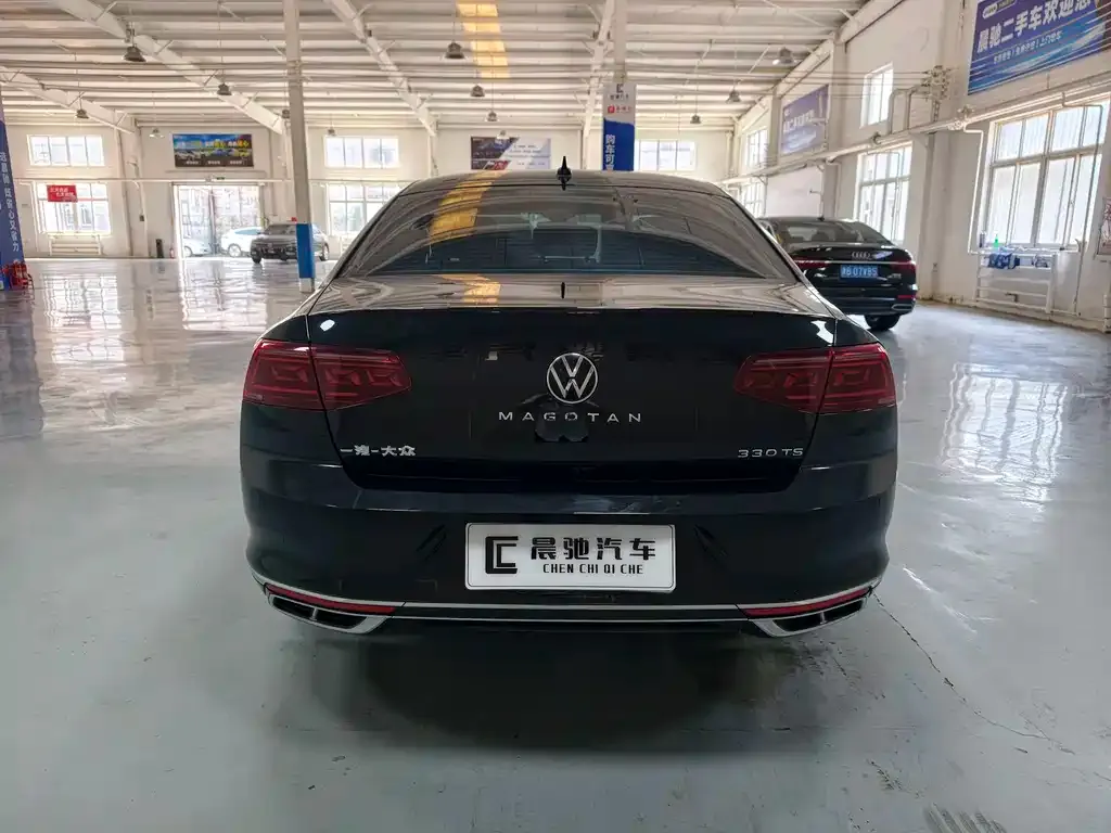 Volkswagen Magotan — фото 10