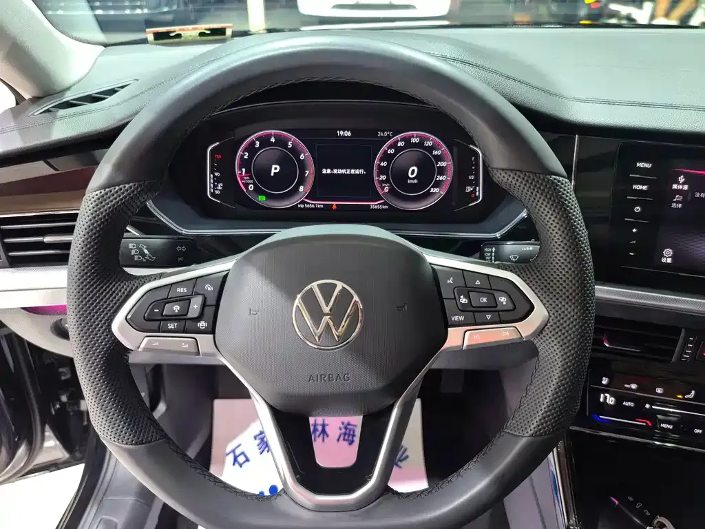 Volkswagen Passat — фото 10