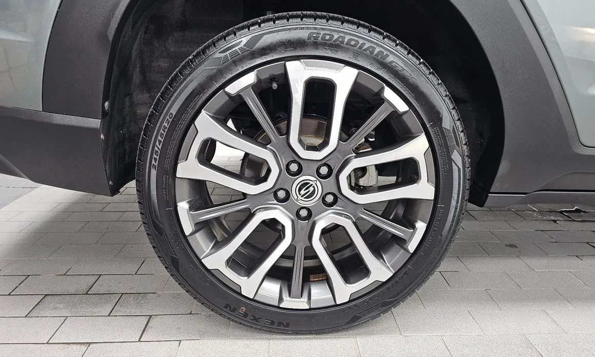 KG Mobility (Ssangyong) Torres — фото 8