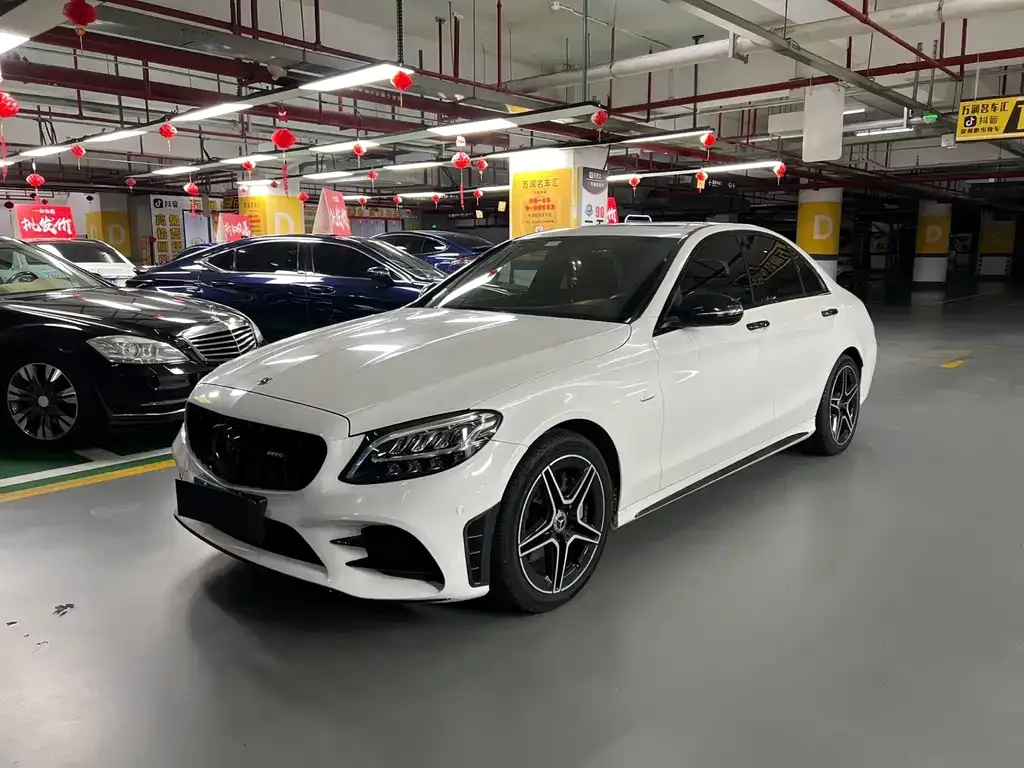 Mercedes-Benz C-Class — фото 1