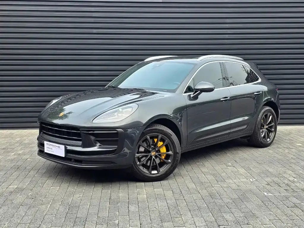 Porsche Macan — фото 1