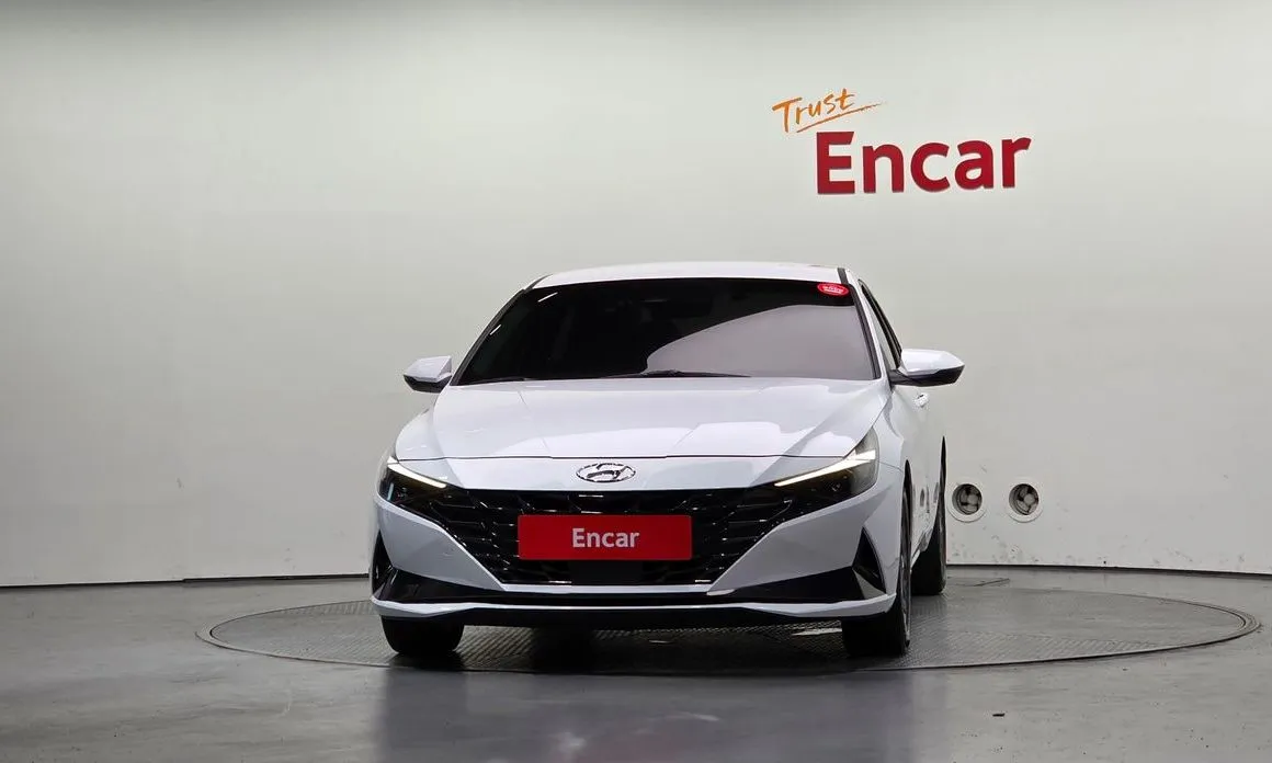 Hyundai AVANTE — фото 2