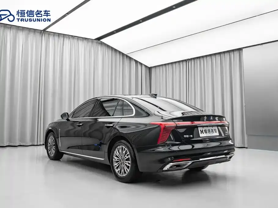 Hongqi H5 — фото 3