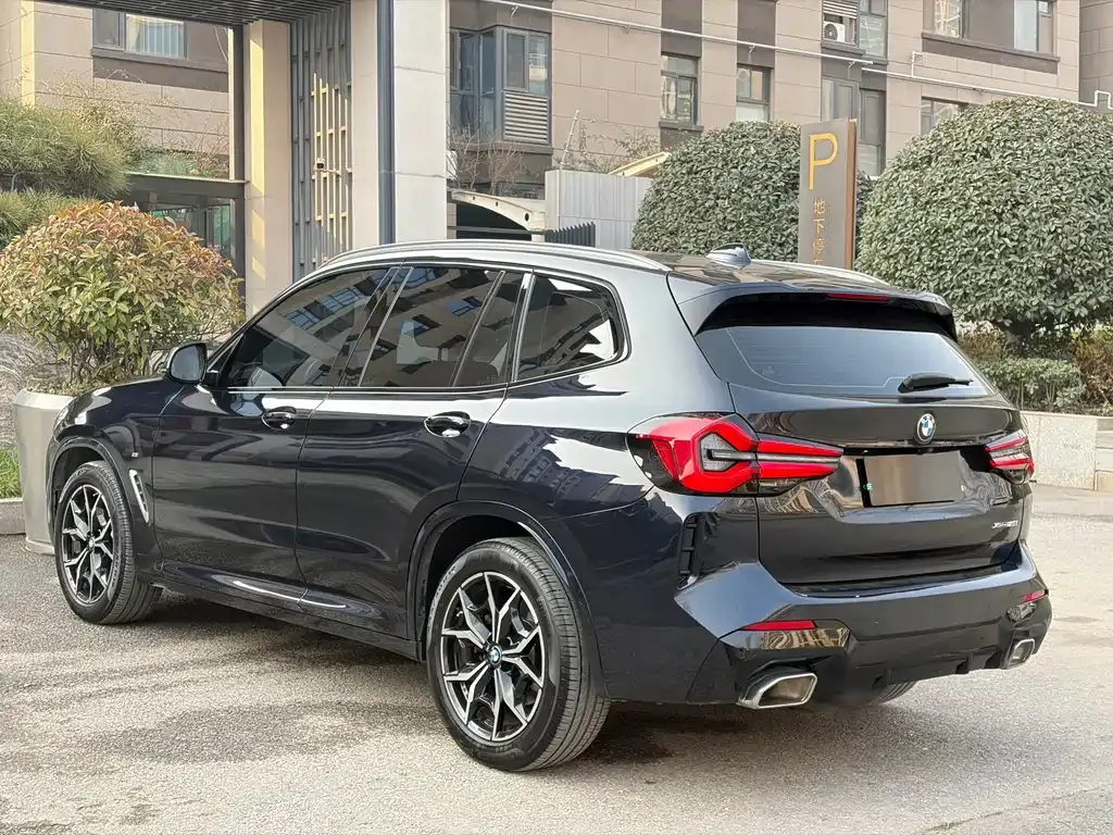 BMW X3 — фото 9