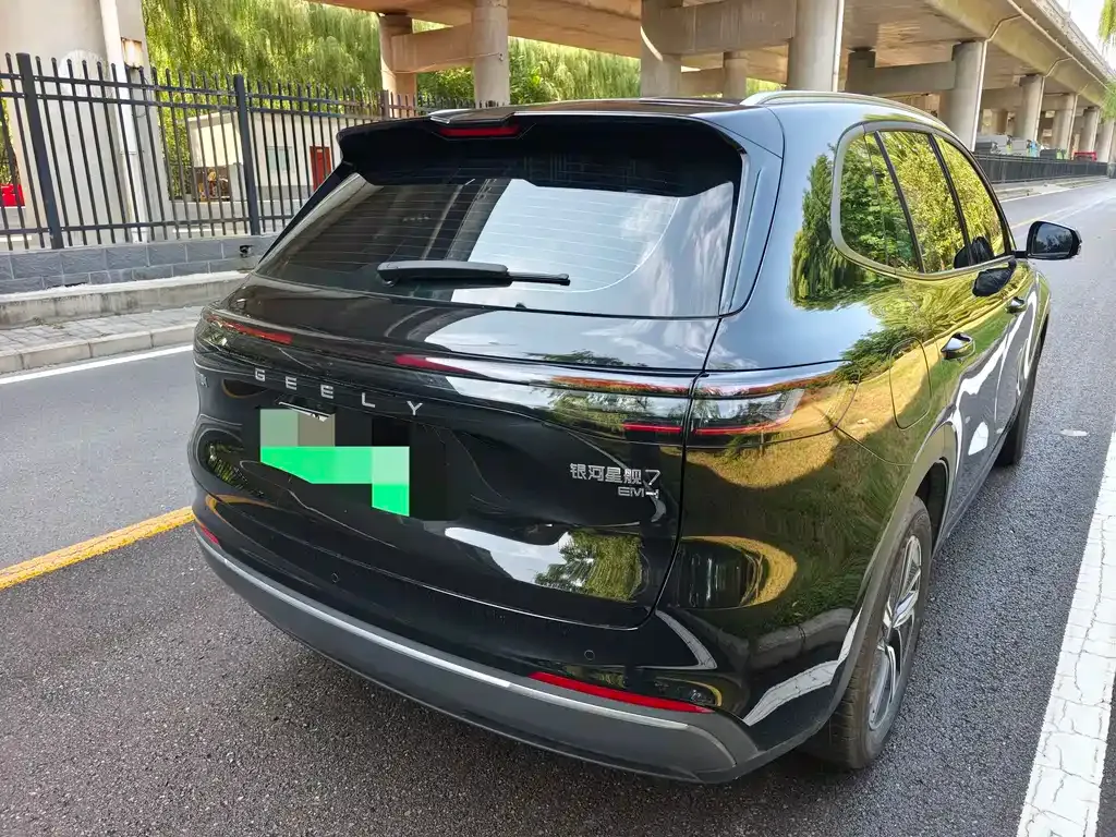 Geely Galaxy Xingjian 7 — фото 10
