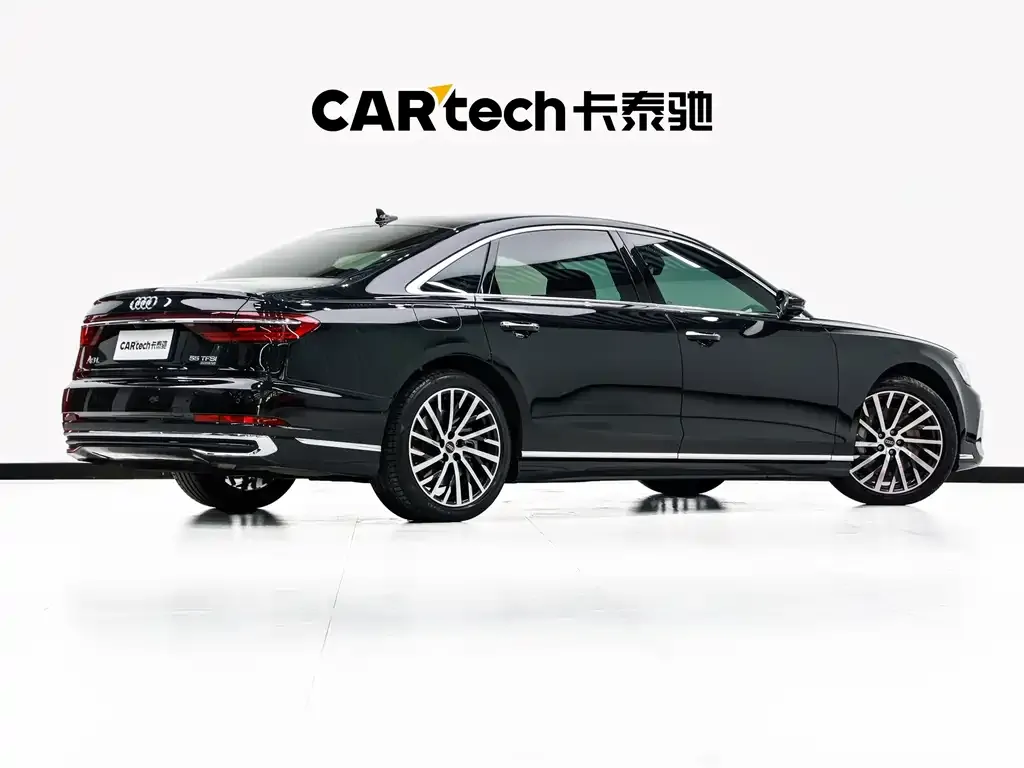 Audi A8 — фото 3