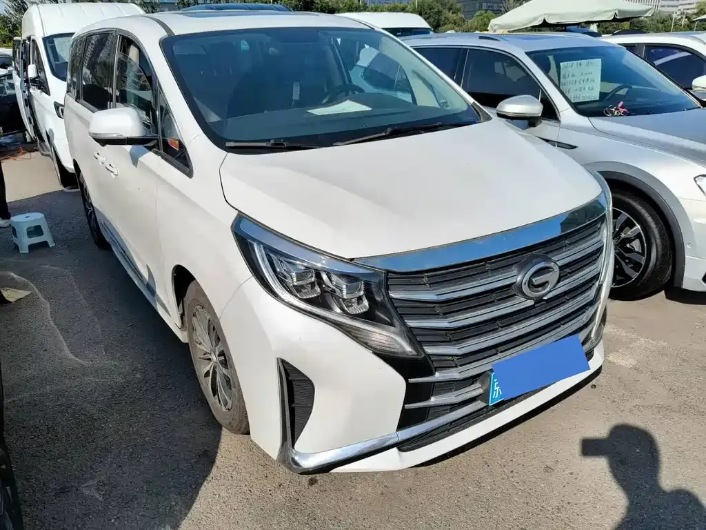 GAC Motor Trumpchi M8 — фото 7