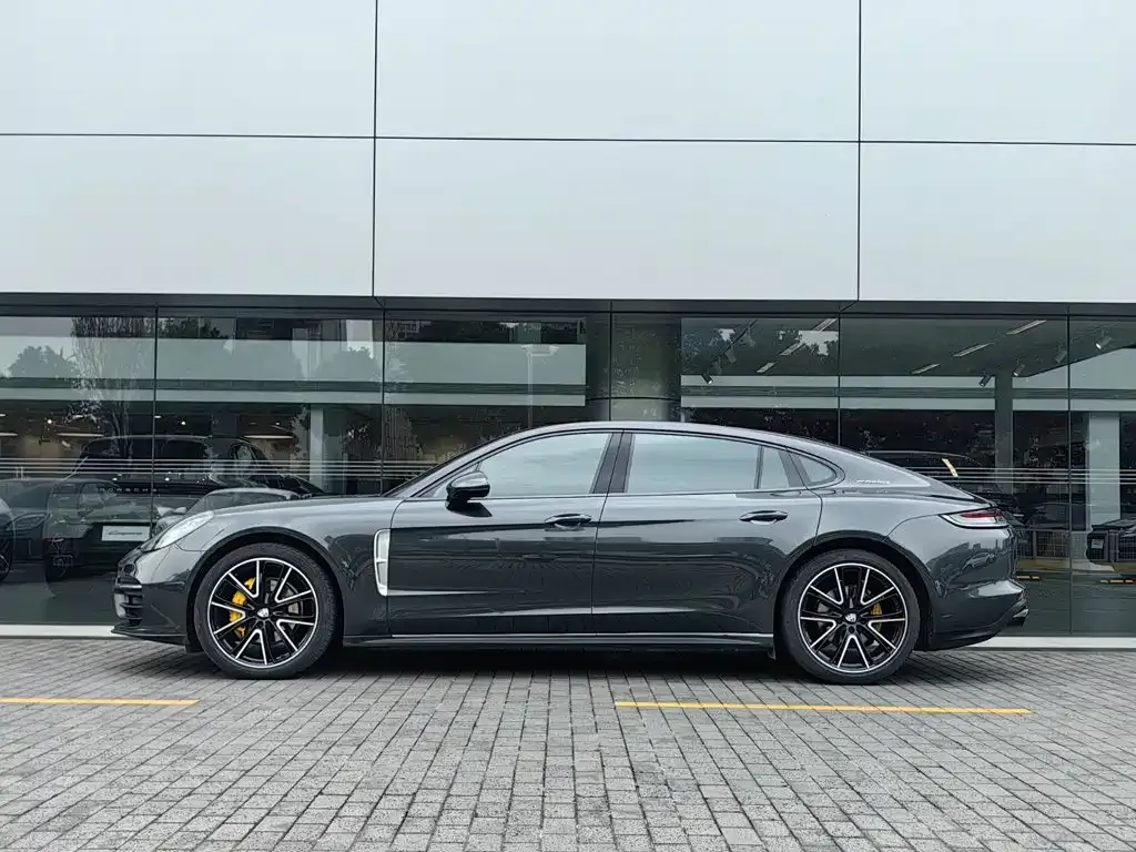 Porsche Panamera — фото 9