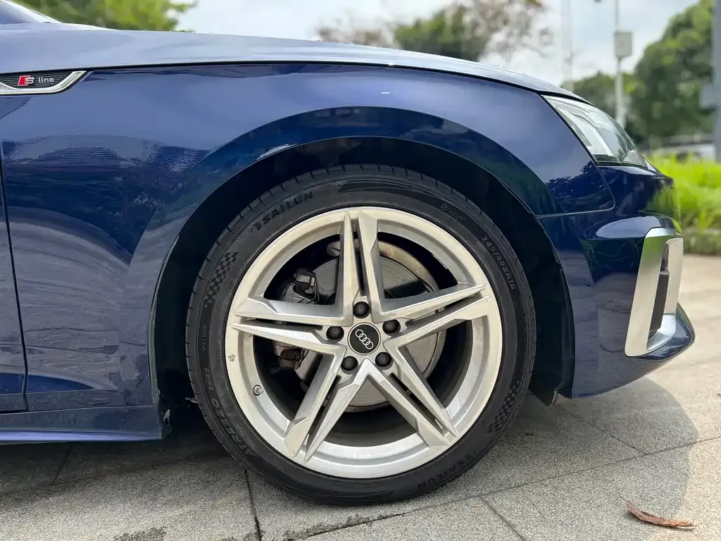 Audi A5 (Import) — фото 3