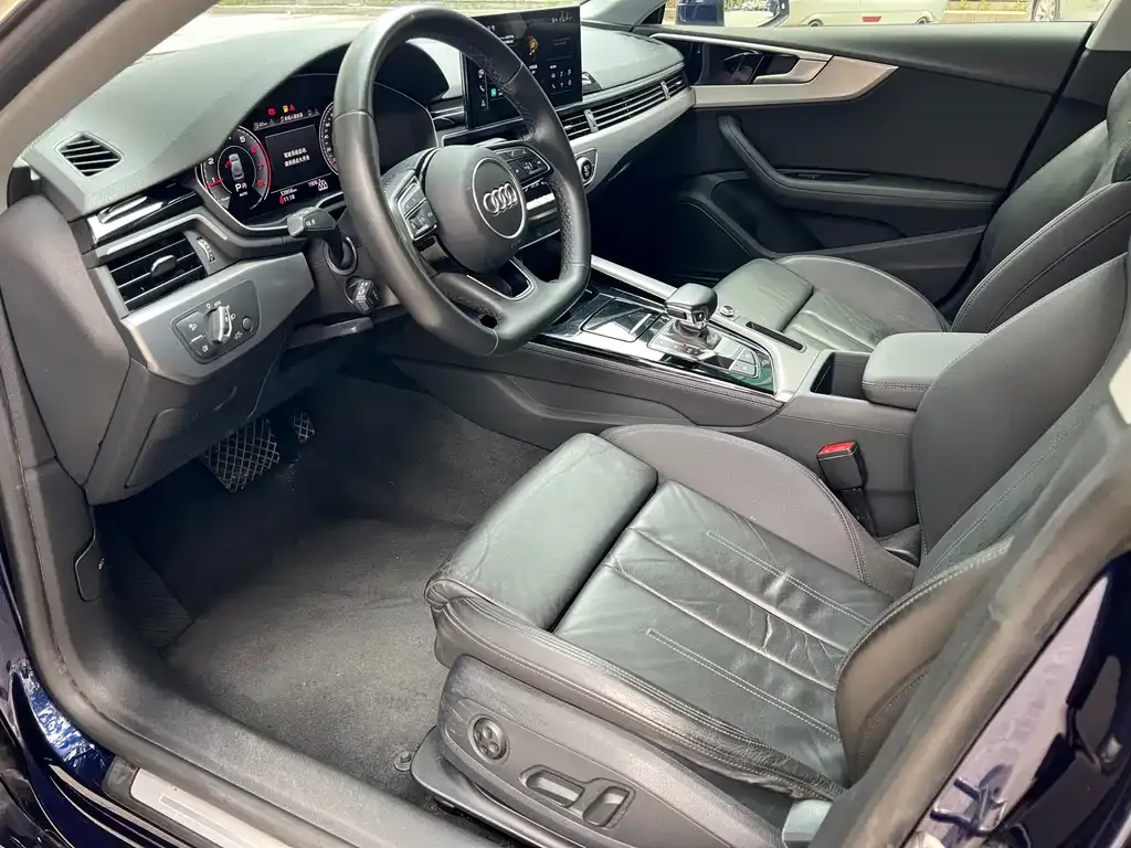 Audi A5 (Import) — фото 2