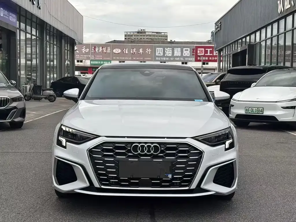 Audi A3 — фото 3