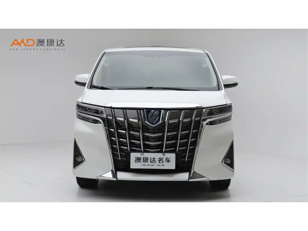 Toyota Alphard — фото 8
