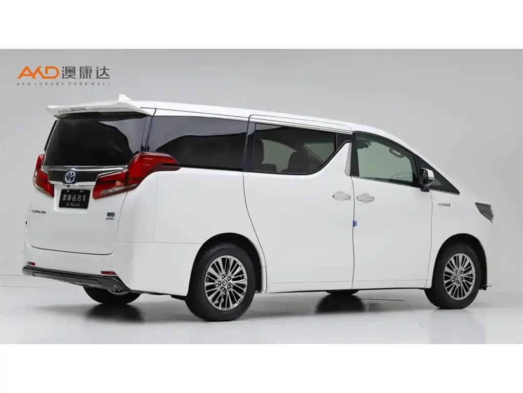 Toyota Alphard — фото 3