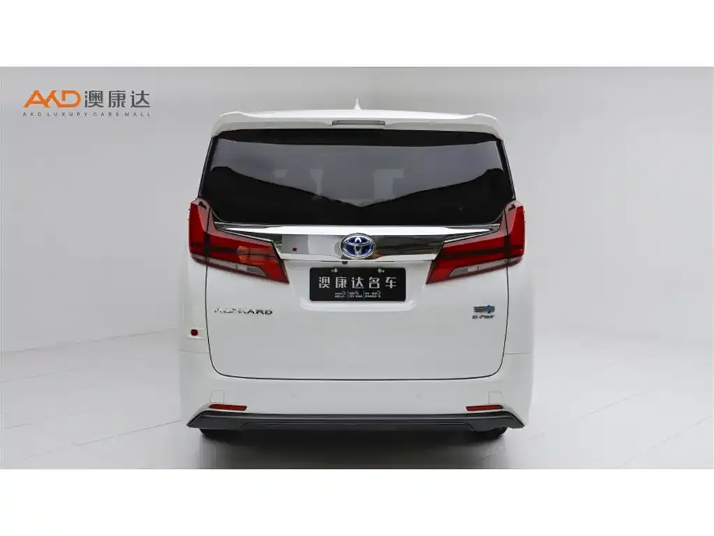 Toyota Alphard — фото 5
