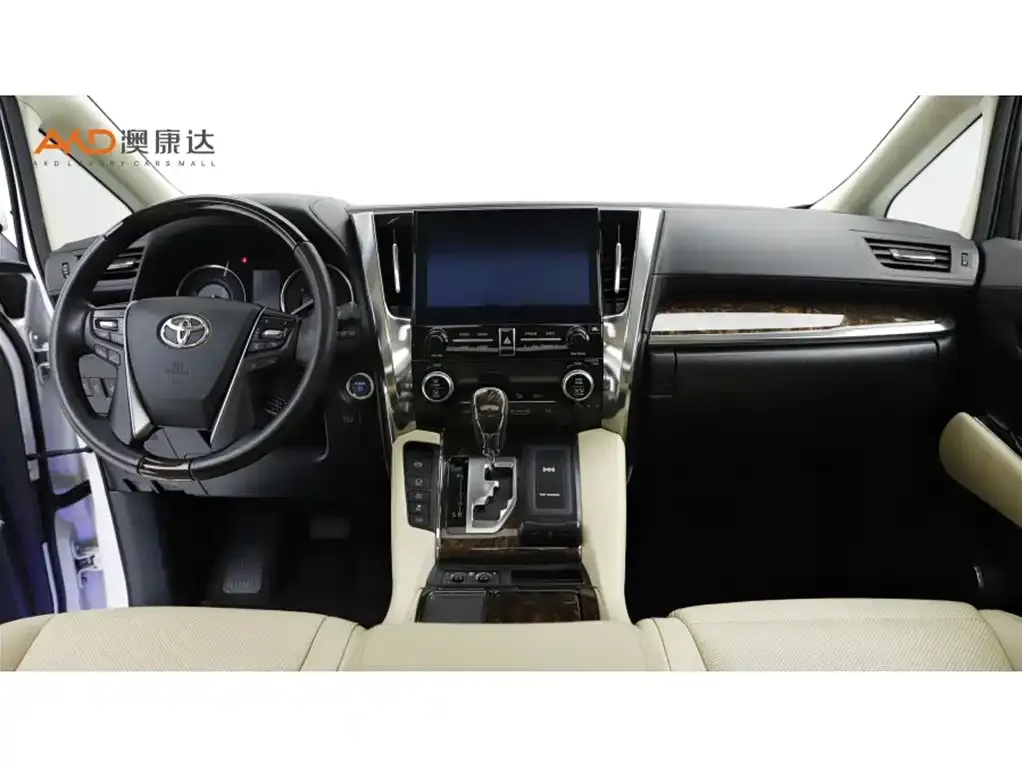 Toyota Alphard — фото 7
