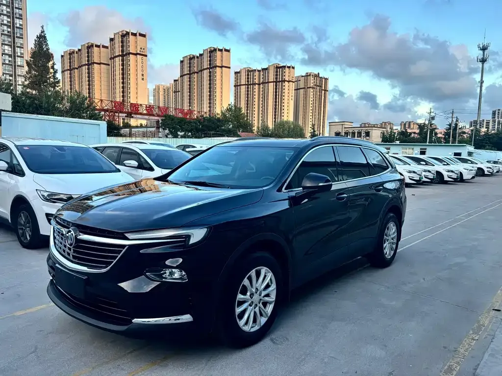 Buick Enclave — фото 1