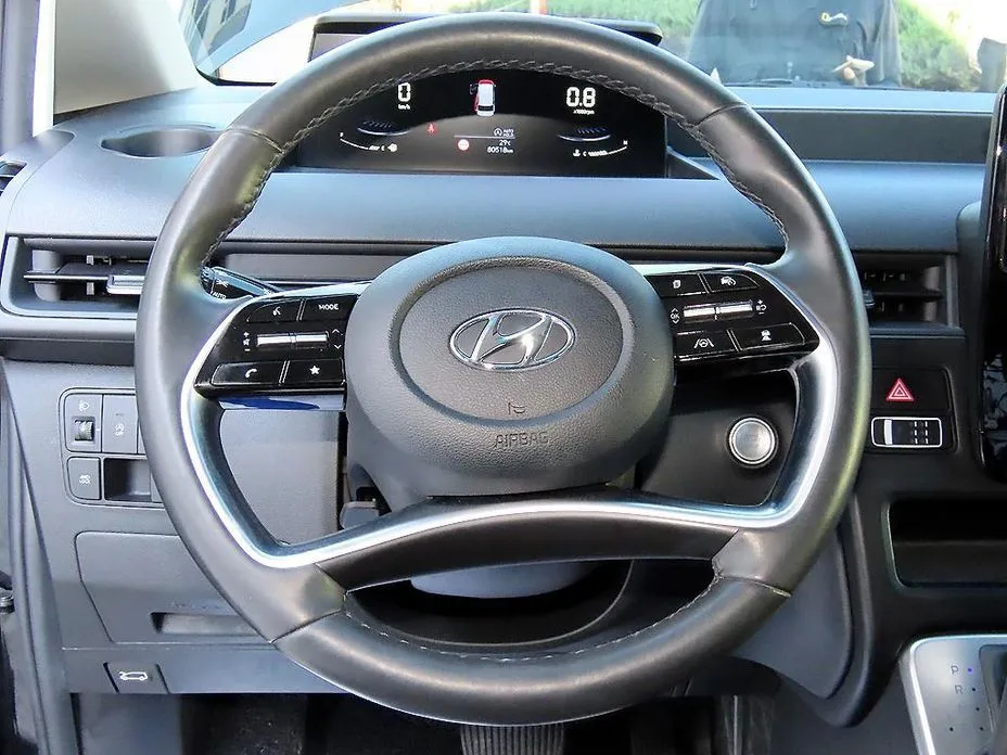 Hyundai Staria — фото 5