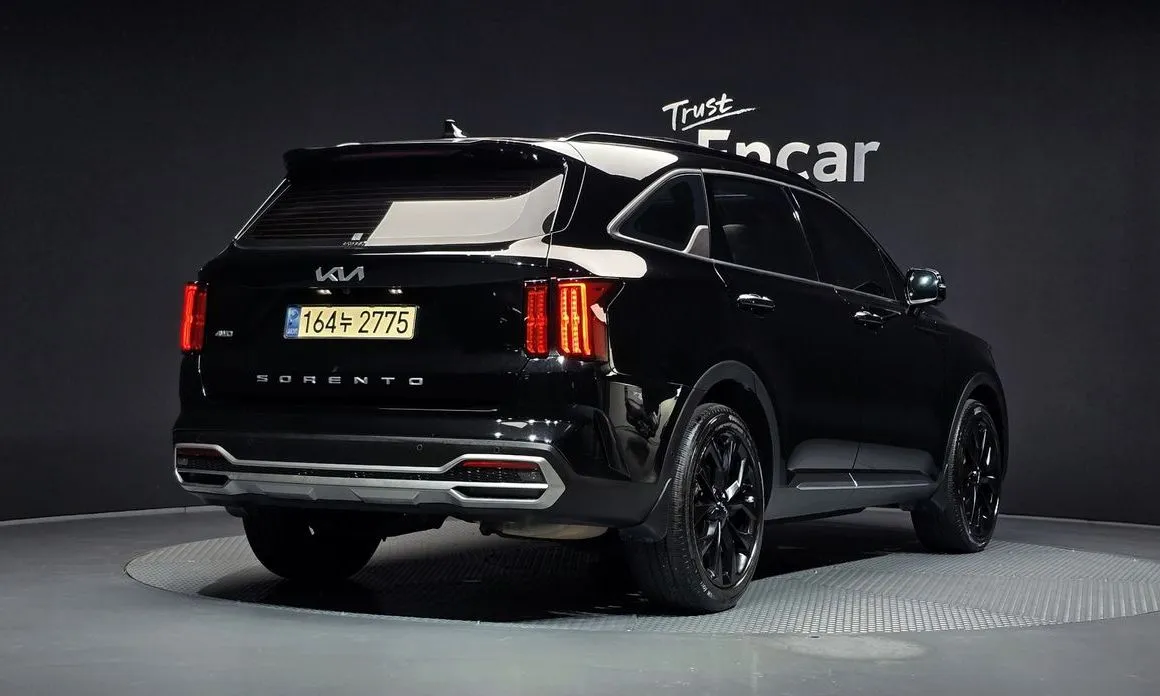 Kia Sorento — фото 7