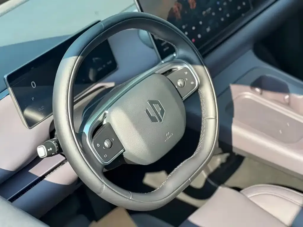 Leapmotor C10 — фото 10