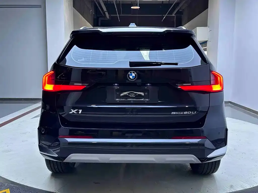 BMW X1 — фото 4