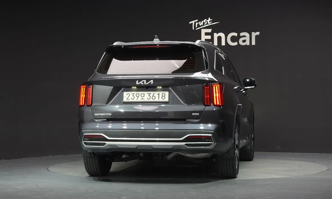 Kia Sorento — фото 6