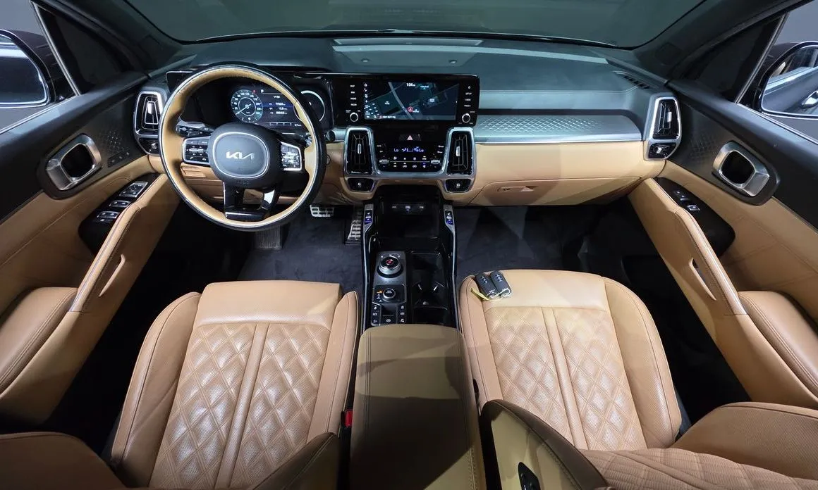 Kia Sorento — фото 9