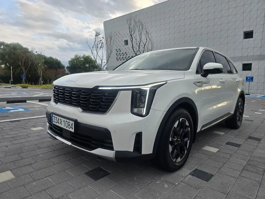 Kia Sorento — фото 1