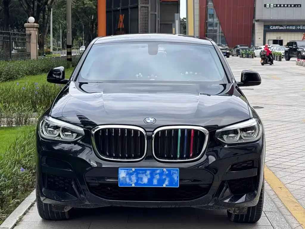BMW X4 — фото 4