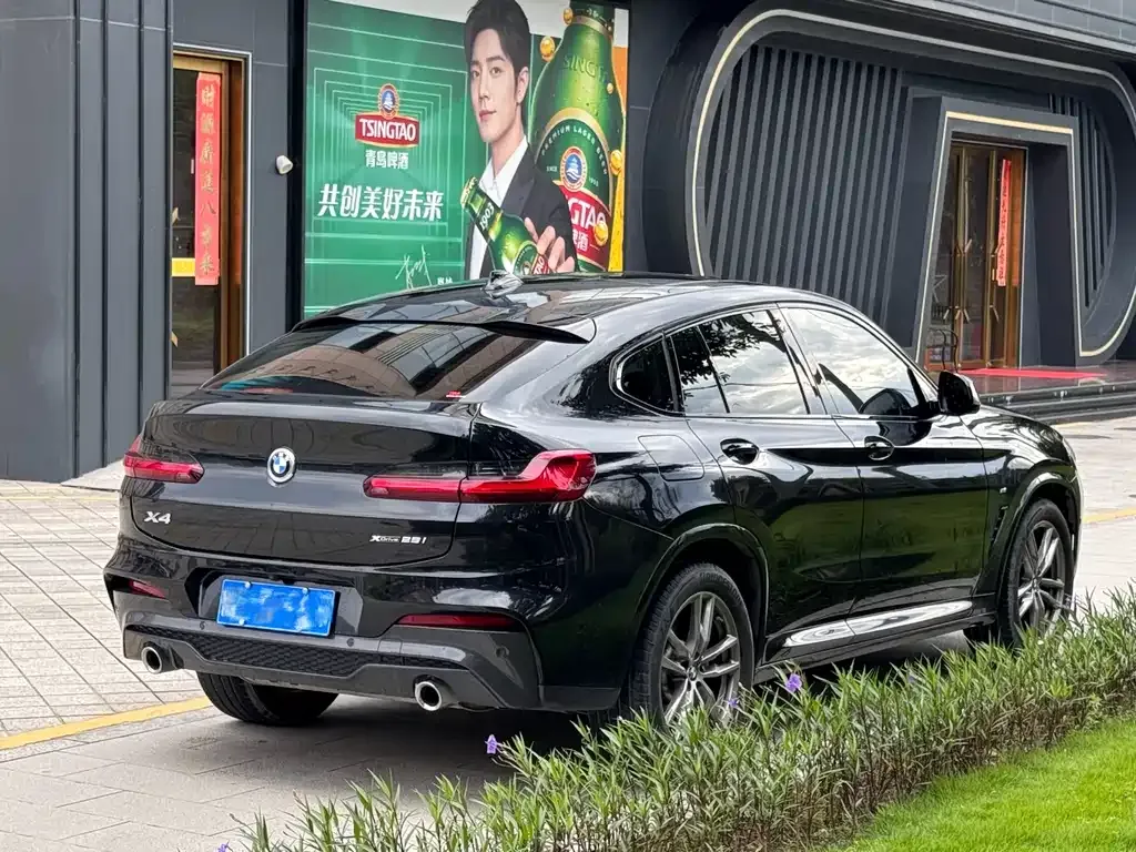 BMW X4 — фото 5