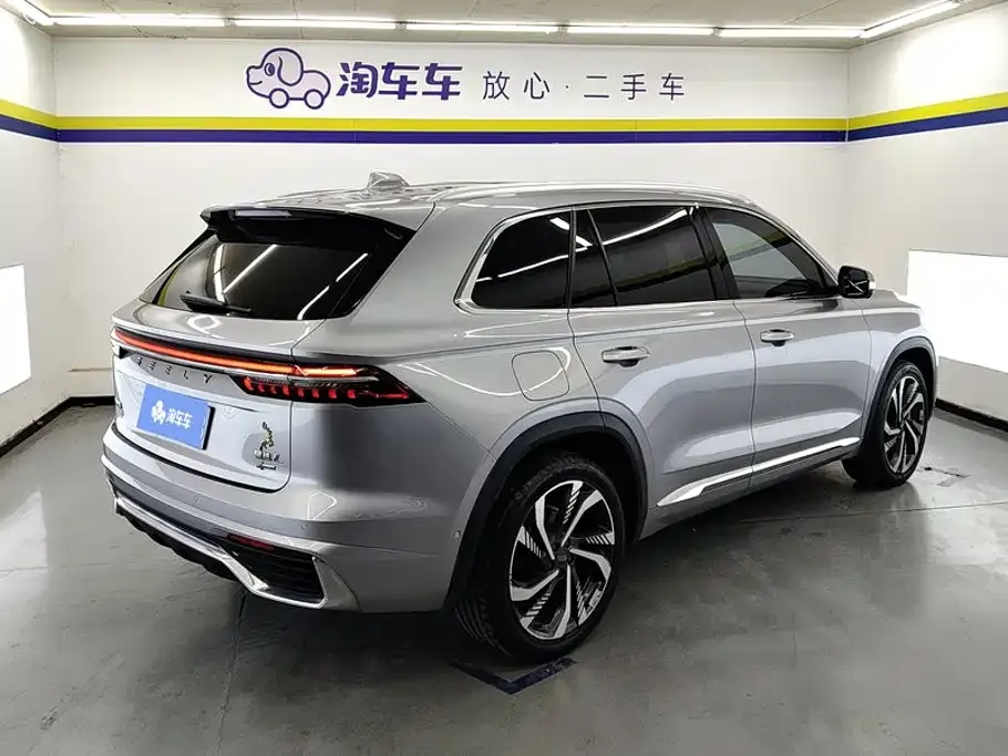 Geely Xingyue L — фото 6