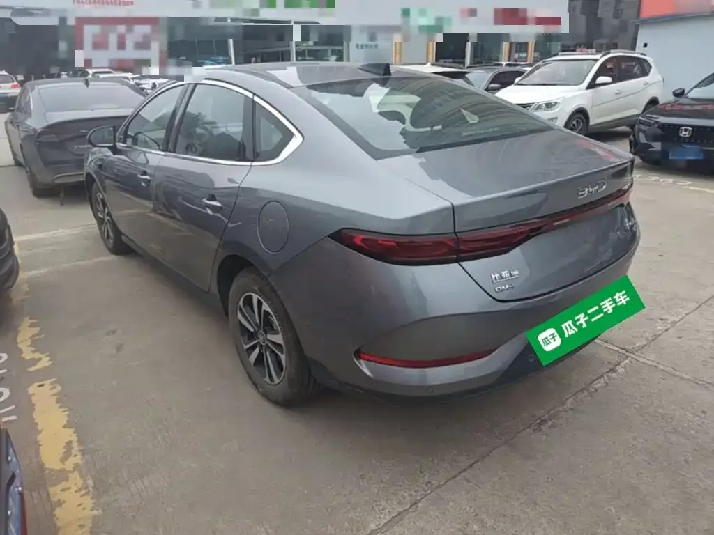 BYD Qin L — фото 9