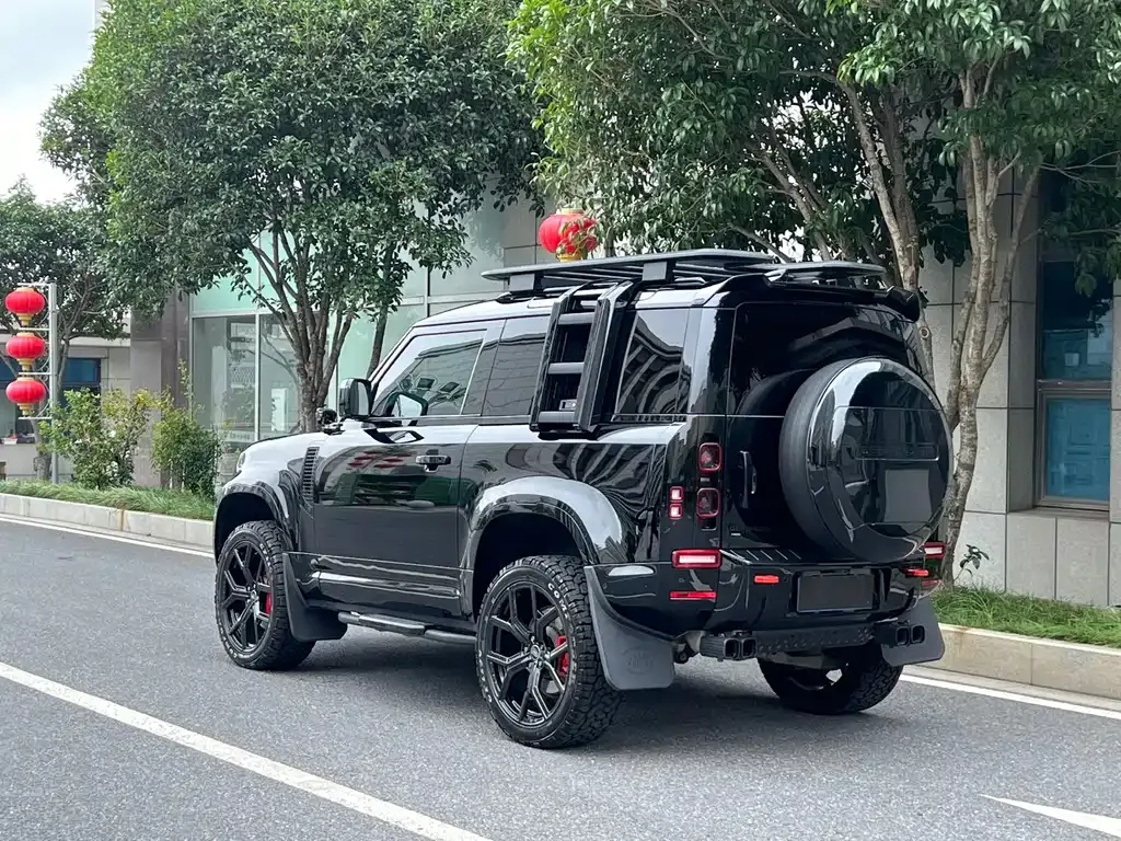 Land Rover Defender — фото 8