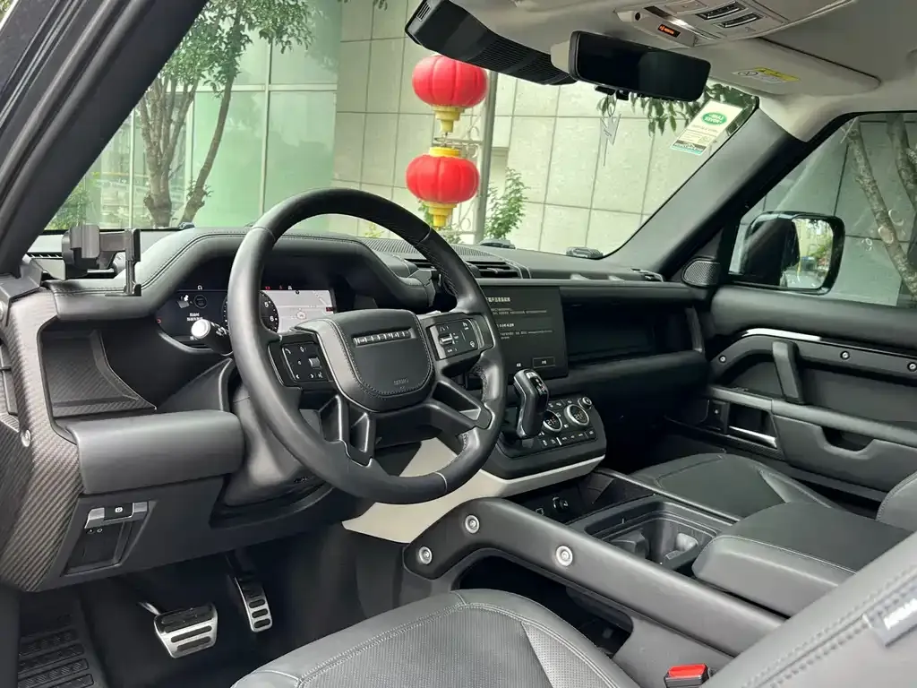 Land Rover Defender — фото 4