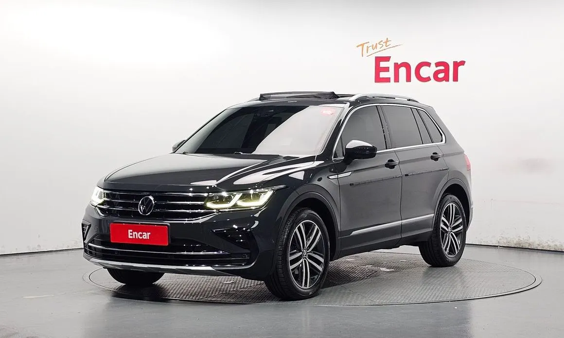 Volkswagen Tiguan — фото 1