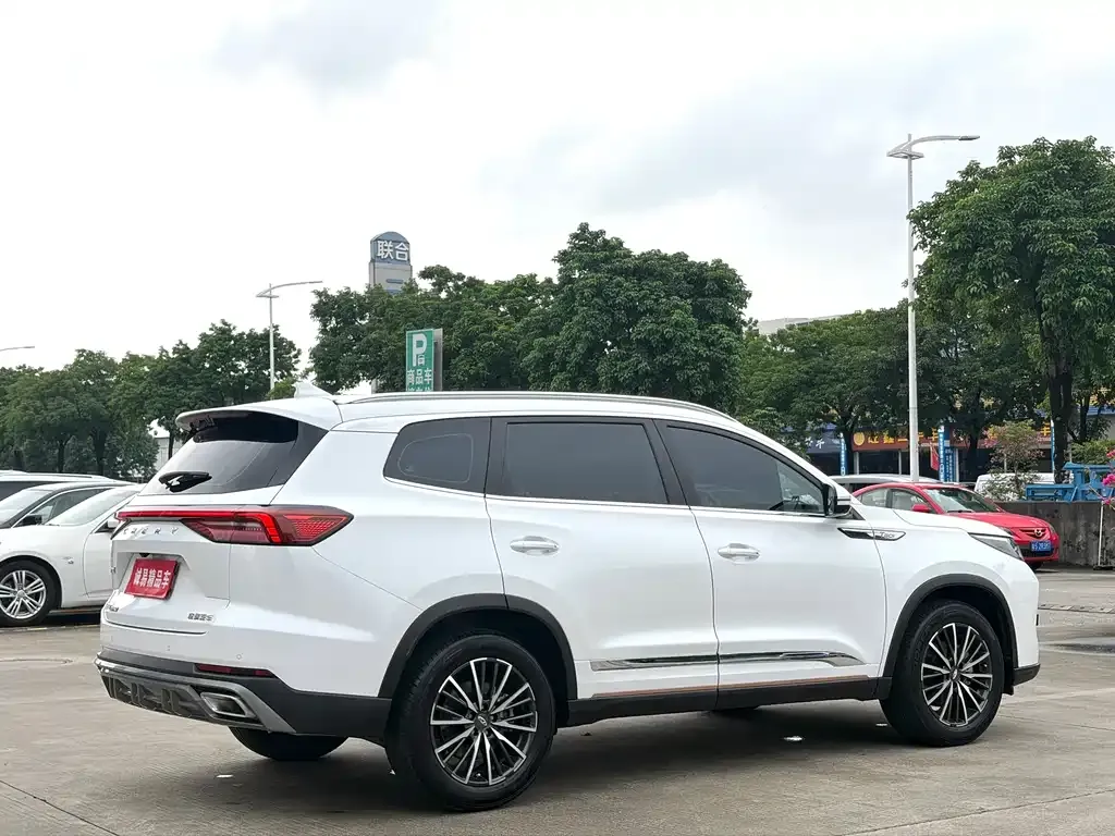 Chery Tiggo 8 PRO — фото 3