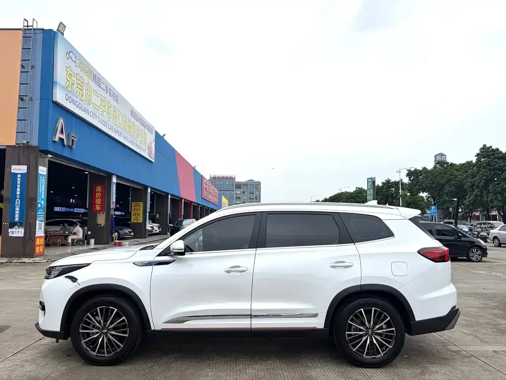 Chery Tiggo 8 PRO — фото 8