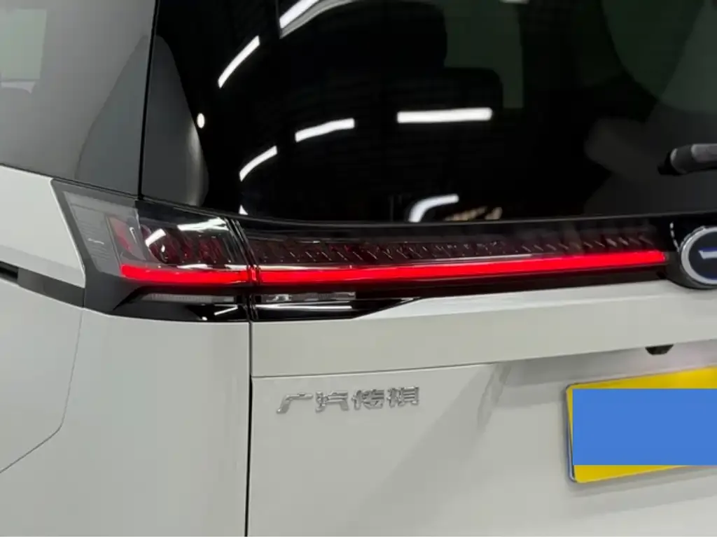 GAC Motor Trumpchi E8 — фото 4