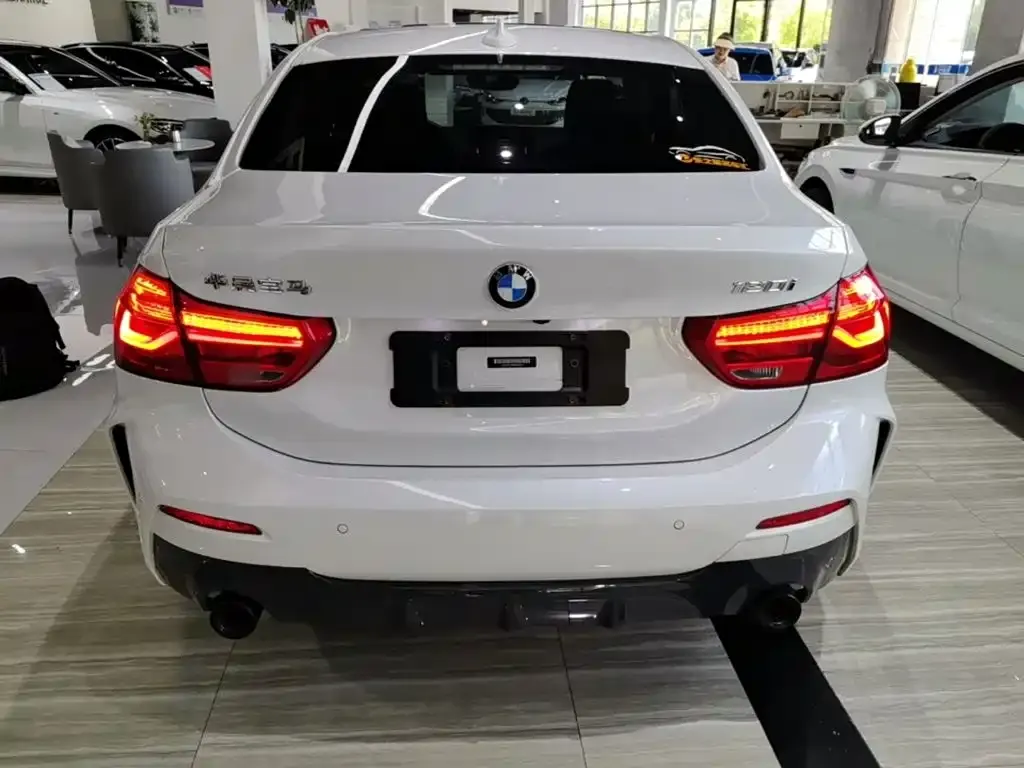 BMW 1 Series — фото 10