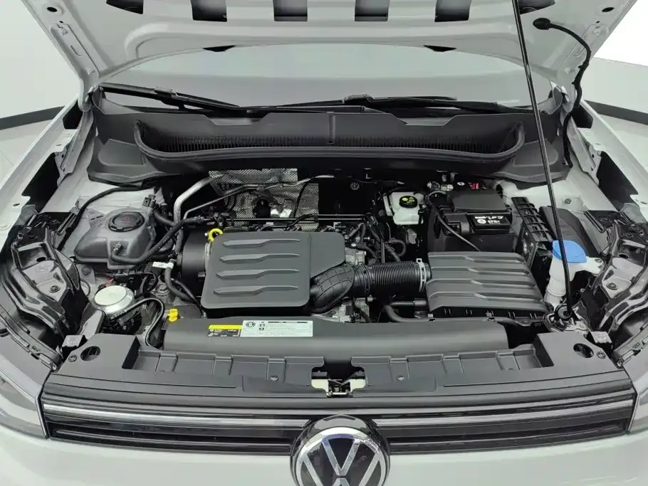 Volkswagen Tharu — фото 7