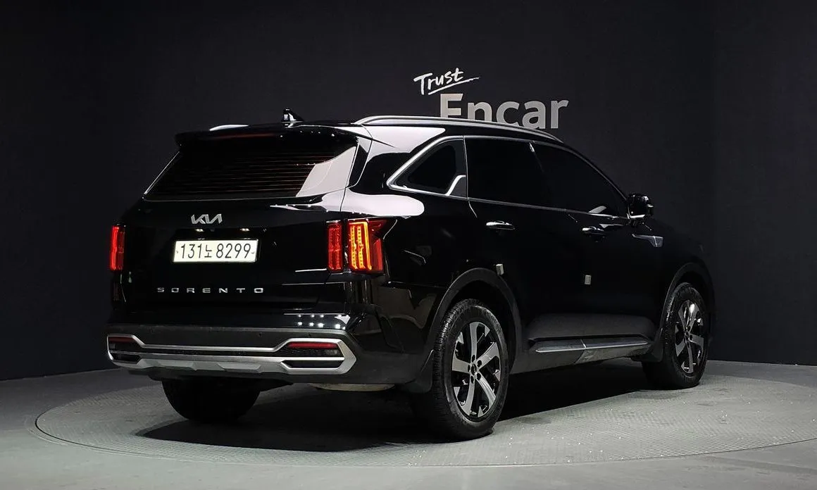 Kia Sorento — фото 4